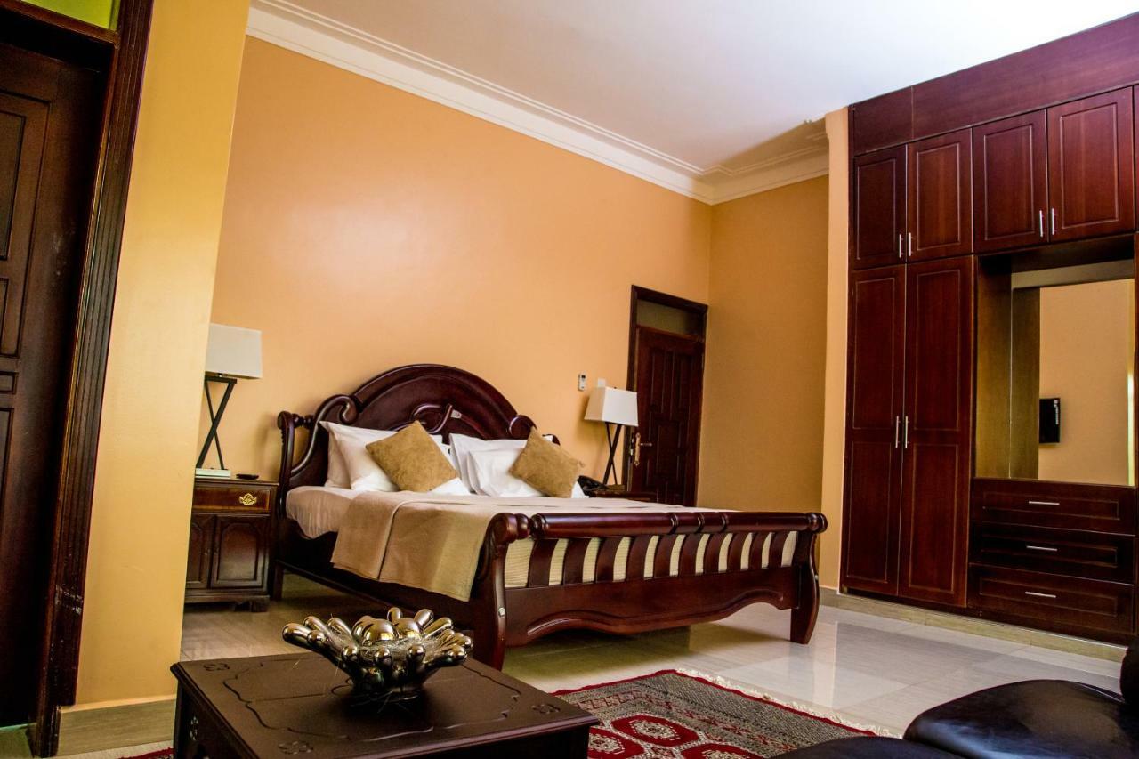 Lakepoint Villa Entebbe Esterno foto